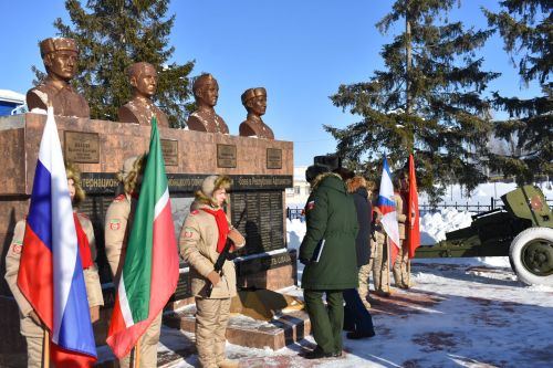 В Кайбицах прошел митинг, посвященный памяти воинов — участников военных действий в Афганистане