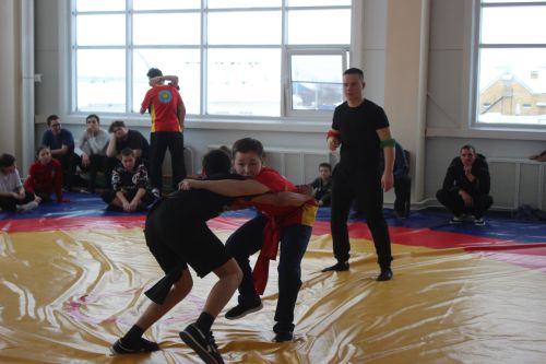 В Кайбицком районе состоялись состязания по национальной борьбе корэш в честь 35-летия вывода советских войск из Афганистана