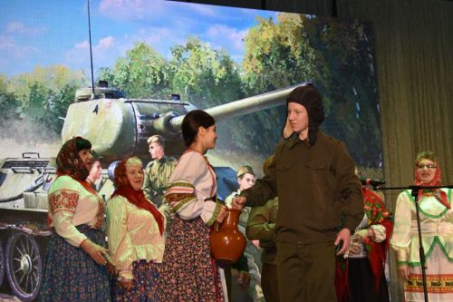 В честь Дня защитника Отечества участники фестиваля «Балкыш» - «Сияние» дали большой концерт