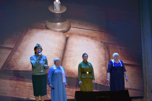 В честь Дня защитника Отечества участники фестиваля «Балкыш» - «Сияние» дали большой концерт