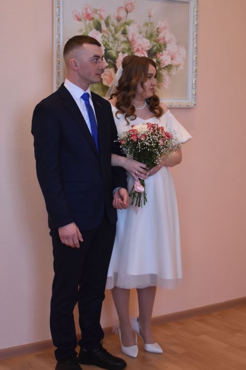В Кайбицком отделе ЗАГС зарегистрировали семейный союз Александра Горшунова и Виктории Киваевой