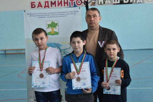 Кайбычта өч район катнашында ярыш узды