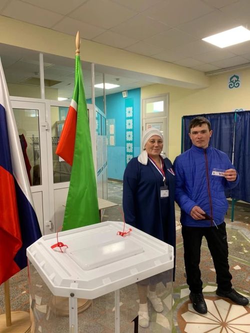 Кошманда унбиш егет һәм кыз беренче тапкыр сайлады