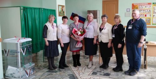 В Ульянкове день рождения члена участковой избирательной комиссии совпал с выборами
