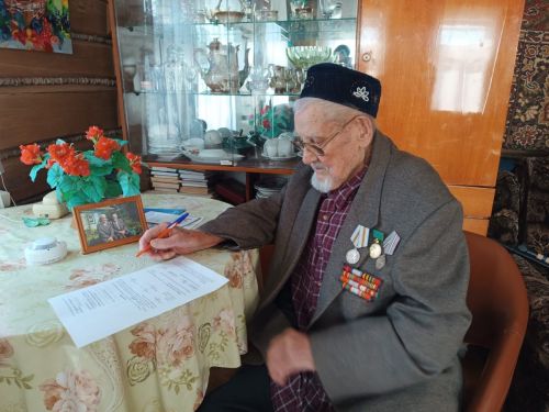 Иске Чәчкабның сайлау участогына килә алмаган өлкәннәре комиссия әгъзаларын өйләрендә көтеп алдылар