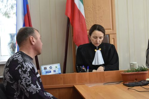 В Кайбицком районе двое водителей, совершивших правонарушение, лишились прав и денег