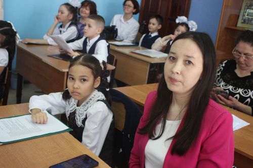 В Кайбицах школьники исследовали истории районов и семей