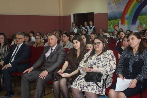 В Кайбицах школьники исследовали истории районов и семей