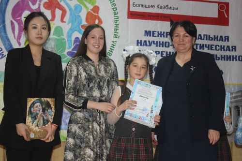 В Кайбицах школьники исследовали истории районов и семей