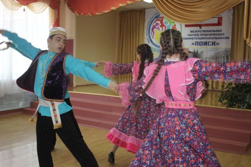 В Кайбицах школьники исследовали истории районов и семей
