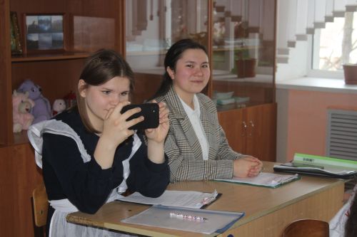 В Кайбицах школьники исследовали истории районов и семей