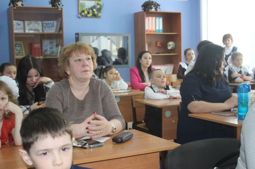 В Кайбицах школьники исследовали истории районов и семей