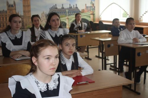 В Кайбицах школьники исследовали истории районов и семей