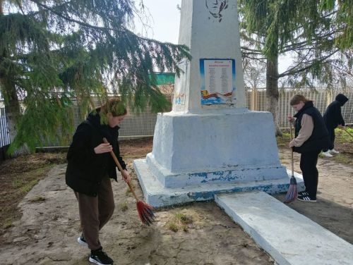 Более 2,7 тыс. памятных мест приведут в порядок единороссы Татарстана