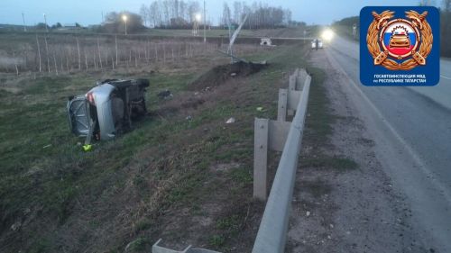В Татарстане водитель в момент ДТП вылетел из салона автомобиля и погиб