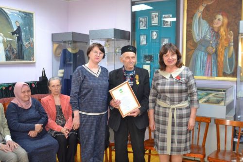 В Больших Кайбицах чествовали жителей поселения, которые отметили свои знаменательные даты