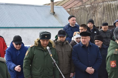 Геройлар китә, эзләре кала