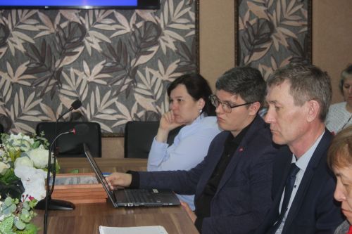 В Кайбицах состоялось первое расширенное заседание совета при главе районе по воспитательной работе