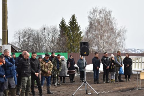 В селе Малые Меми простились с героически погибшим на спецоперации Николаем Токсаровым