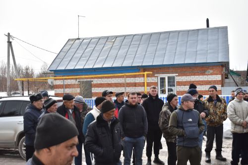 Геройлар китә, эзләре кала