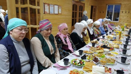 В Кайбицах глава района провел ифтар в честь Священного месяца Рамазан