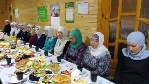 В Кайбицах глава района провел ифтар в честь Священного месяца Рамазан