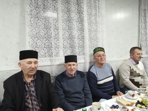 Чувашиядә туып-үскән милләтәшебез Кайбычның биш авылында яшәүчеләре өчен ифтар үткәрде