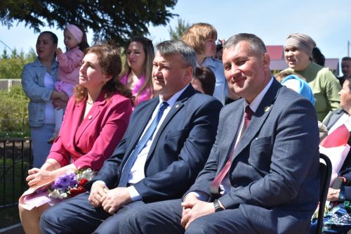 В Большекайбицкой школе прозвенел последний звонок