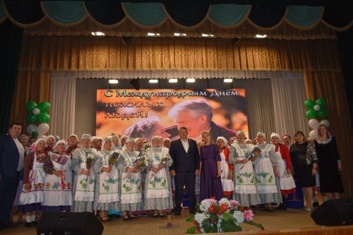 В Кайбицах состоялся концерт, посвященный Международному дню пожилого человека