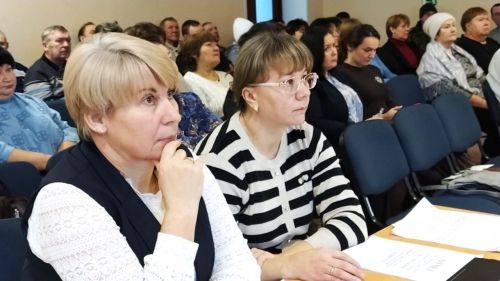 В Надеждинском поселении состоялся первый в районе сход граждан