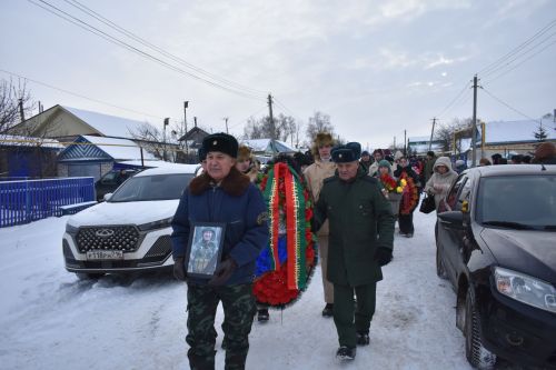 “Кайбычның батыр улы безнең күңелләрдә мәңге Герой булып калачак!”