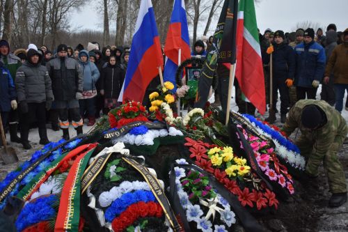 “Кайбычның батыр улы безнең күңелләрдә мәңге Герой булып калачак!”