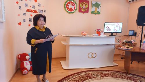 Кайбычта бәби көтүче ханымнар белән очрашу узды