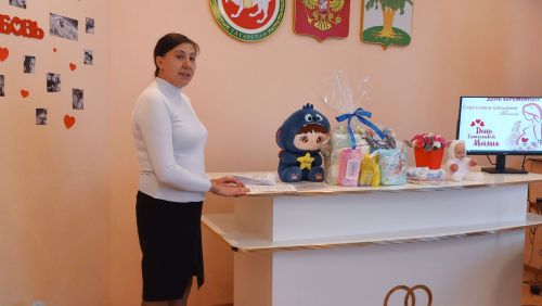 Кайбычта бәби көтүче ханымнар белән очрашу узды