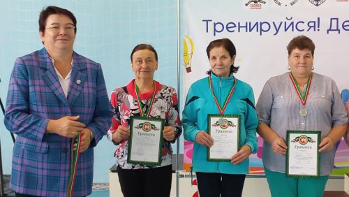 В спорткомплексе «Салават купере» прошли соревнования для пожилых