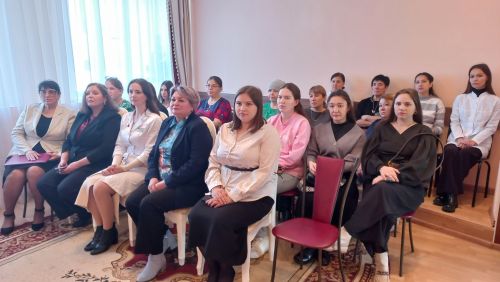 Кайбычта бәби көтүче ханымнар белән очрашу узды
