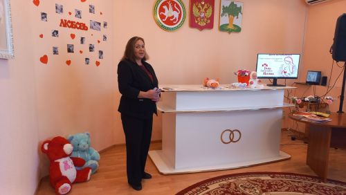 Кайбычта бәби көтүче ханымнар белән очрашу узды