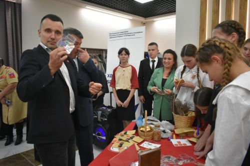 В Кайбицах на выборах в местный совет Движения Первых принял участие помощник Раиса РТ, руководитель регионального отделения Движения Первых в Татарстане Тимур Сулейманов