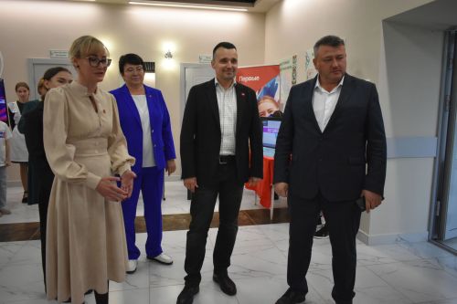 В Кайбицах на выборах в местный совет Движения Первых принял участие помощник Раиса РТ, руководитель регионального отделения Движения Первых в Татарстане Тимур Сулейманов