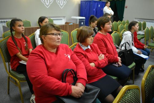 В Кайбицах на выборах в местный совет Движения Первых принял участие помощник Раиса РТ, руководитель регионального отделения Движения Первых в Татарстане Тимур Сулейманов