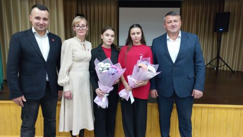 В Кайбицах на выборах в местный совет Движения Первых принял участие помощник Раиса РТ, руководитель регионального отделения Движения Первых в Татарстане Тимур Сулейманов