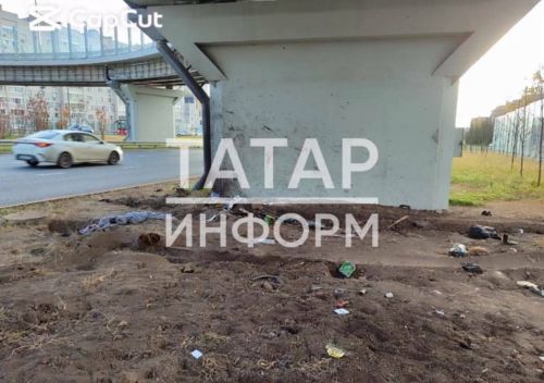 Появились кадры с места ДТП в Казани, где ночью погибли три пассажира иномарки