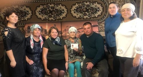 В деревне Бурундуки в рамках подготовки к Году защитника Отечества продолжается акция «Дети войны»