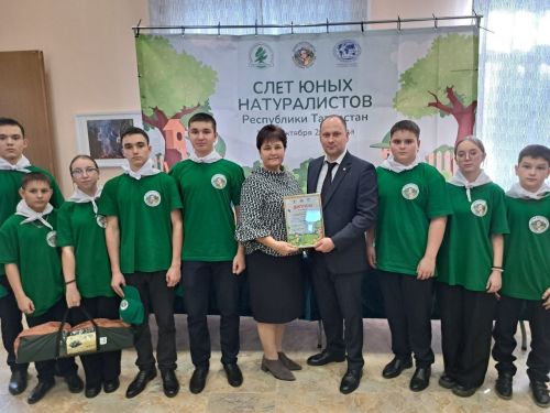 Юные экологи из Берлибаш представили актуальный проект о раздельном сборе мусора