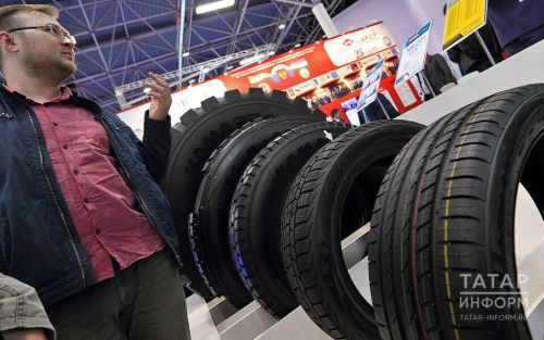 В Казани пожилой мужчина потерял сто тысяч, пытаясь купить зимнюю резину через интернет