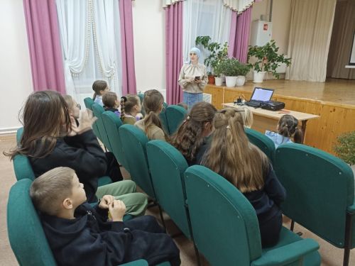 В Берлибашском сельском клубе устроили яркий детский праздник «У нас каникулы с играми и конкурсами»