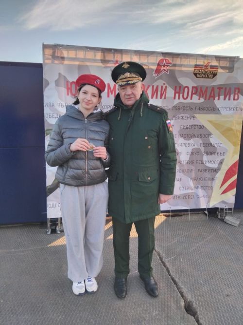Во Всероссийский день призывника юнармейцы Большекайбицкой школы приняли участие в специальной спортивной акции