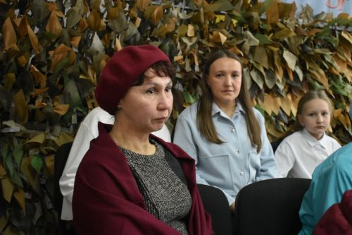 На родине Героя России — в Малых Мемях состоялась презентация книги