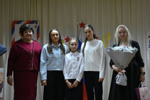На родине Героя России — в Малых Мемях состоялась презентация книги