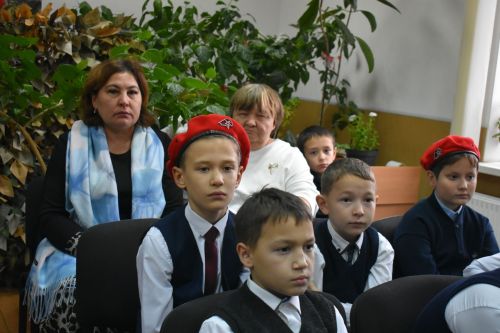 На родине Героя России — в Малых Мемях состоялась презентация книги